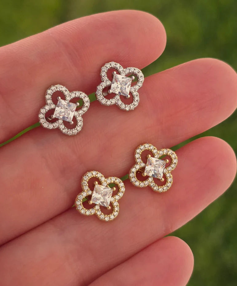 .925 Sterling silver clover earrings