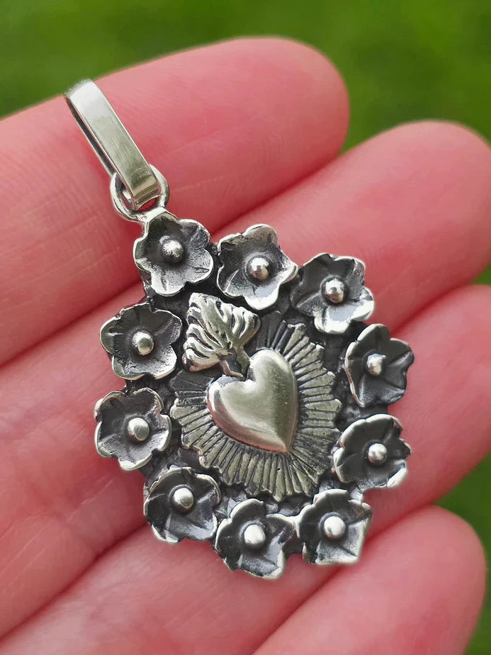 .925 Sterling silver sacred heart handmade pendant