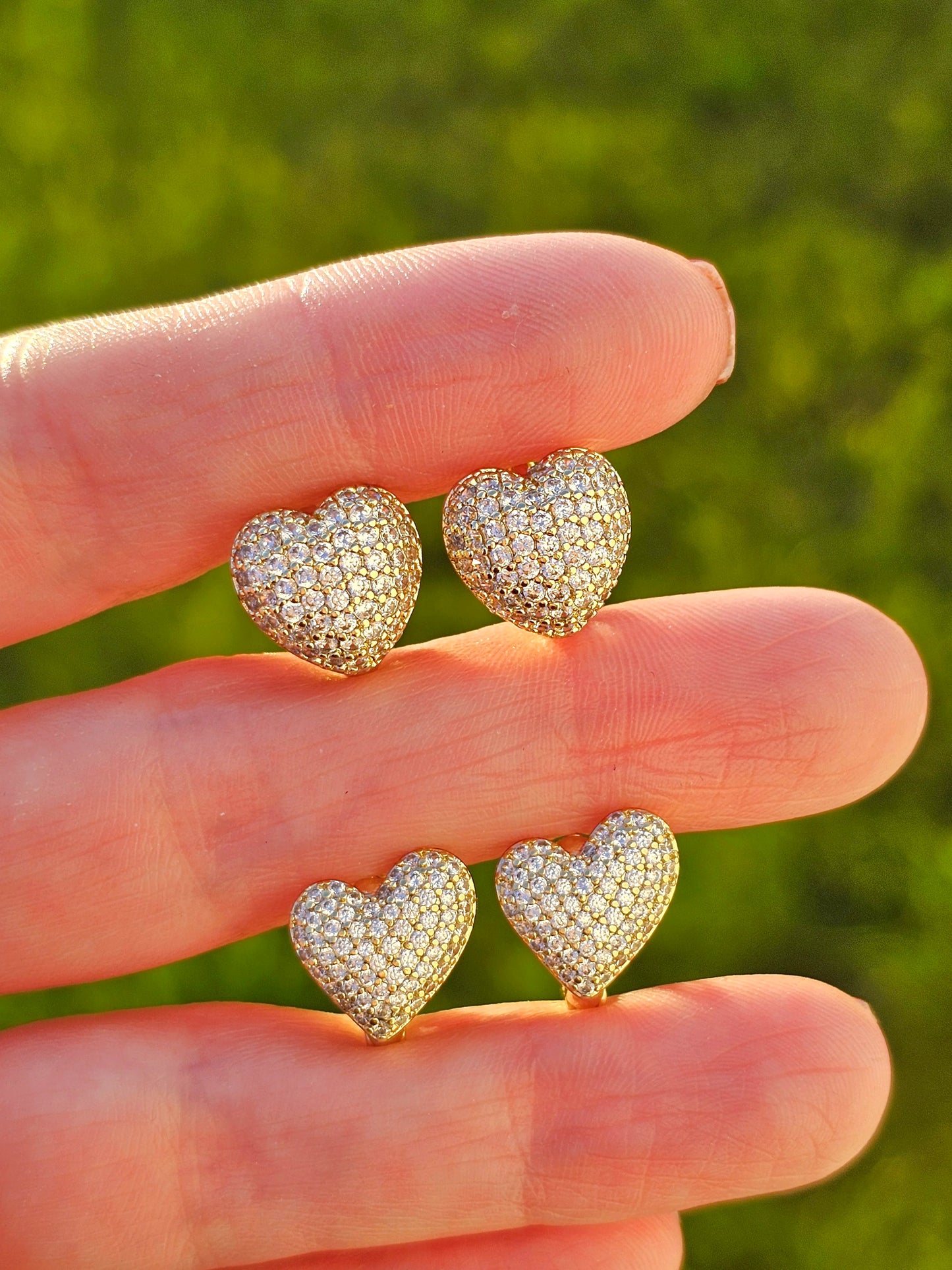 18k gold plated Heart cz hoop earrings
Chunky heart