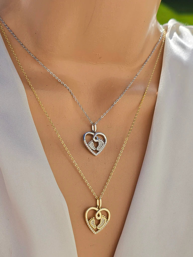 .925 Sterling silver heart and cz necklacee