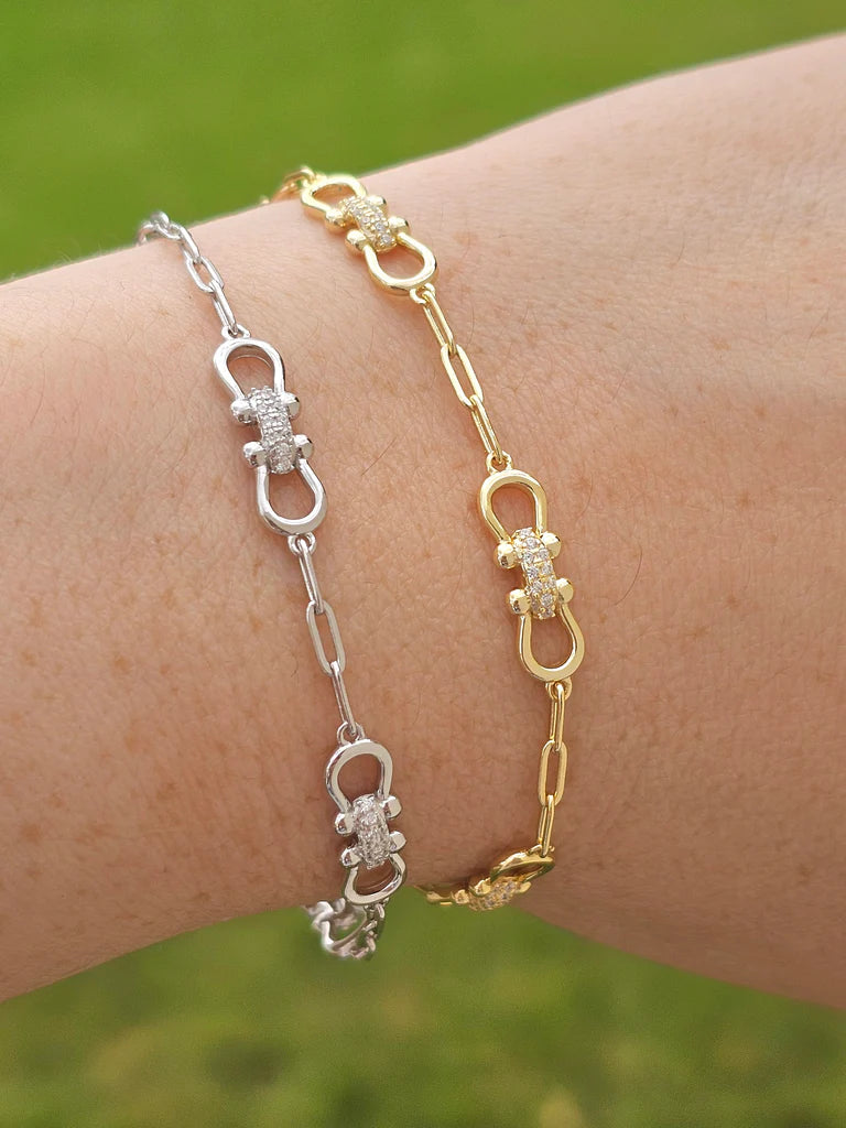 . 925 Sterling silver link paperclip bracelet