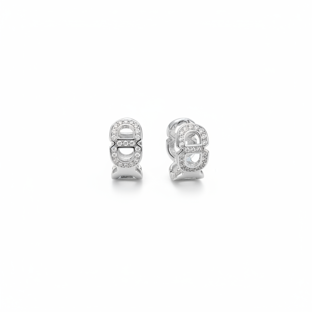 Chain style hoop earrings Plateado