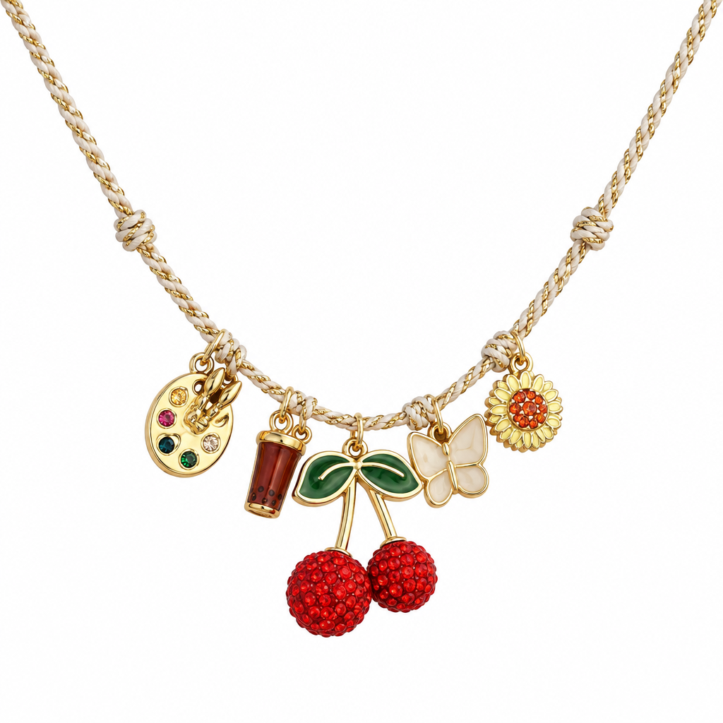 Collar Cherry sobre fondo blanco