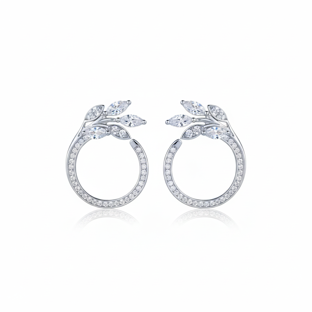Aretes de hoja plateados .925 con fondo blanco