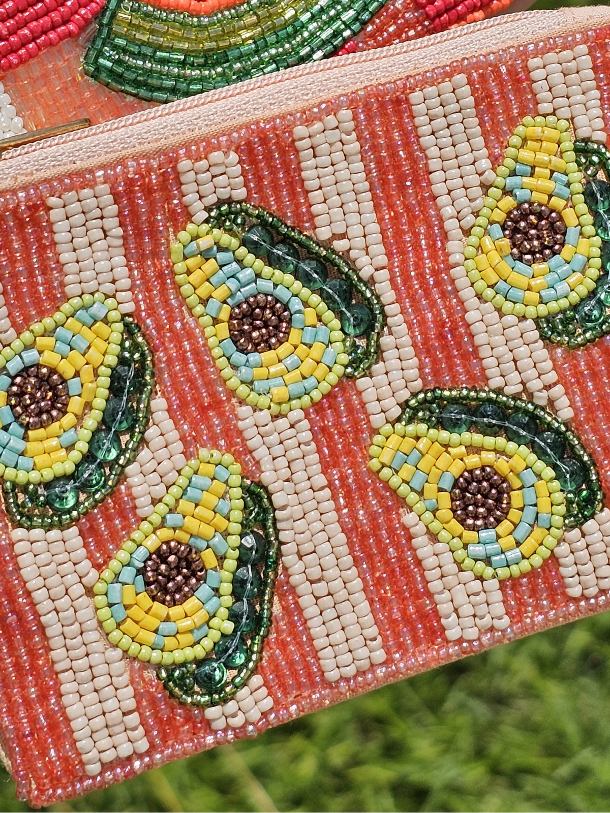Fashion seed beads coin purse