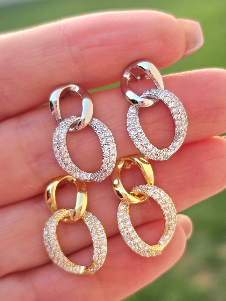 . 925 Sterling silver and CZ doble circle dangling earrings