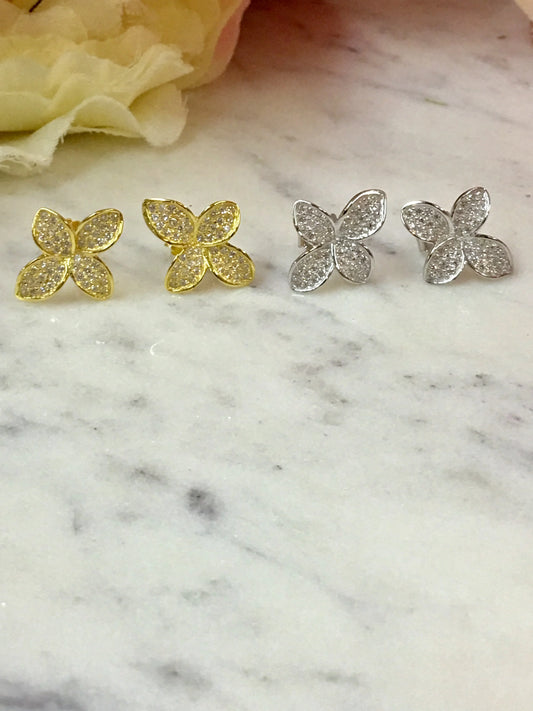 .925 Sterling Silver And Zirconias Four Leaf Earrings