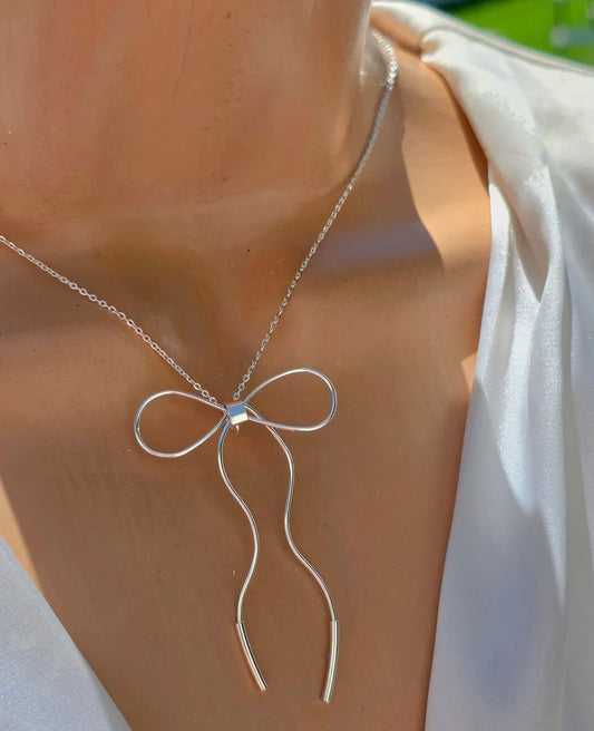 .925 Sterling silver bow necklace