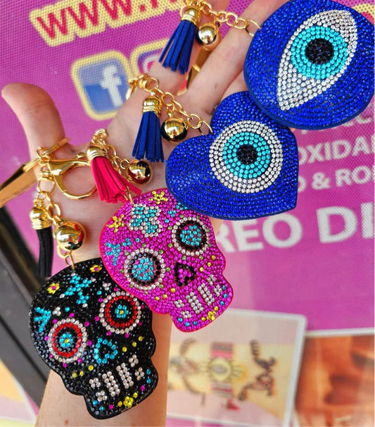 Fashion keychain with crystals