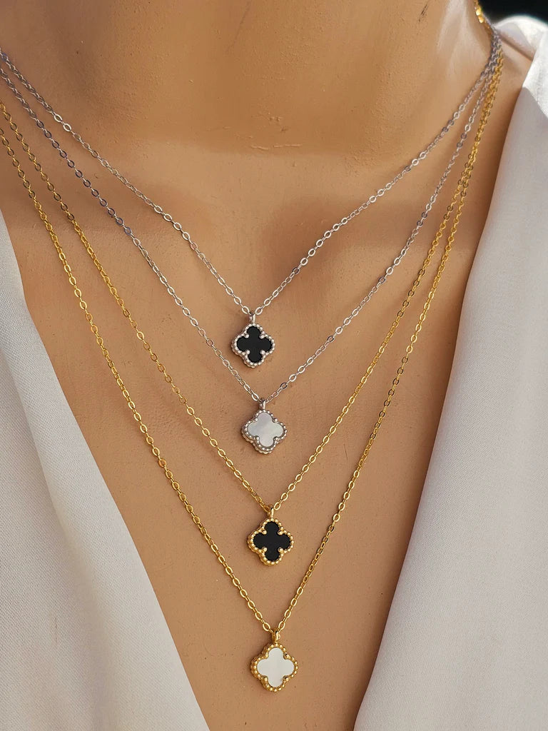 .925 Sterling silver dainty clover necklace