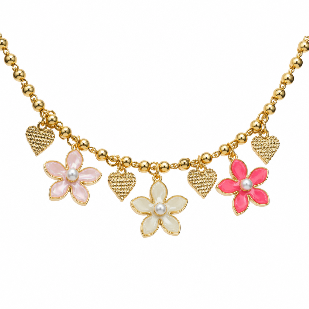Collar de flores original sobre fondo blanco
