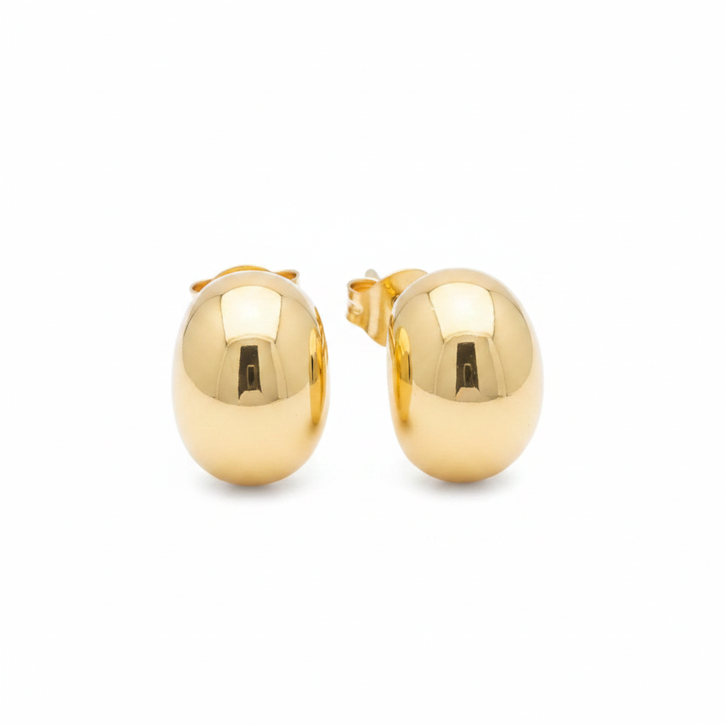 Drop style earrings fondo blanco