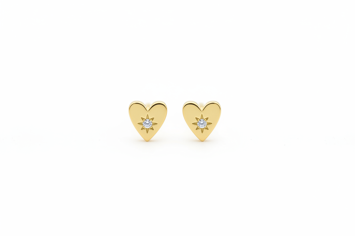 Heart stud - gold