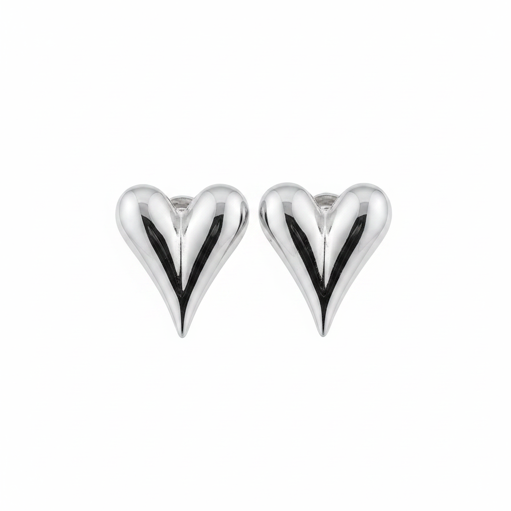 Heart stud silver