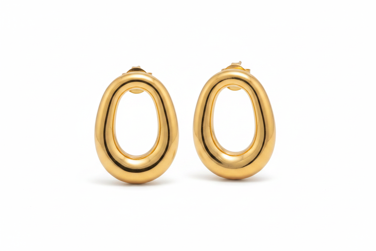 Minimalist oval stud